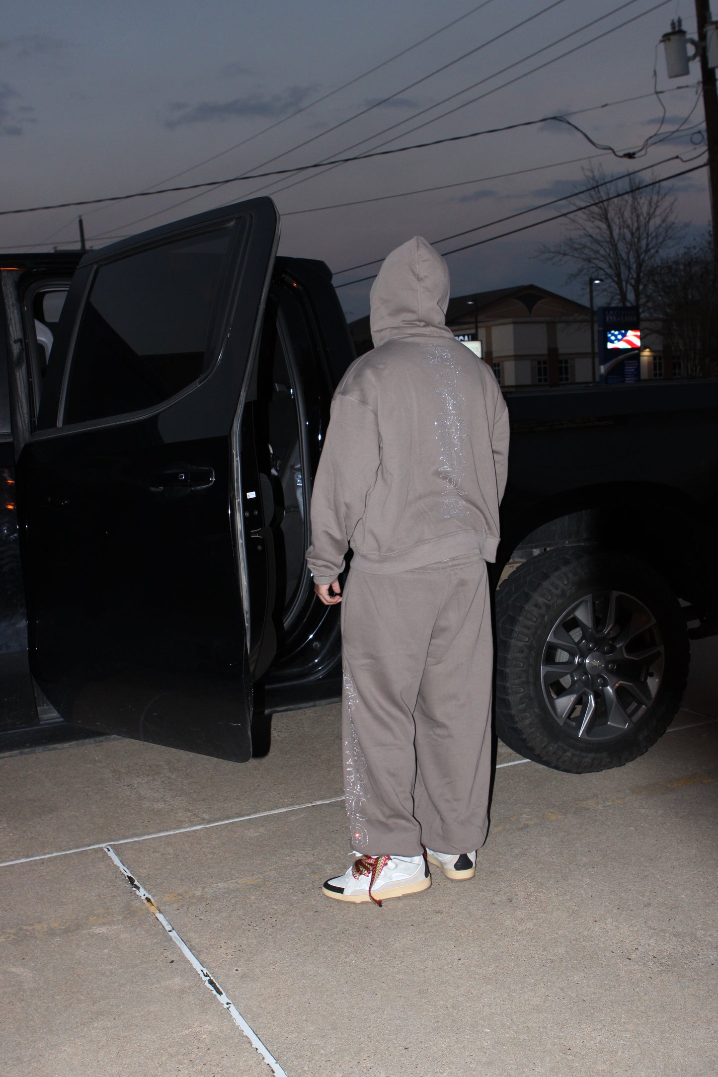 Essential Good Baggage Track Suits