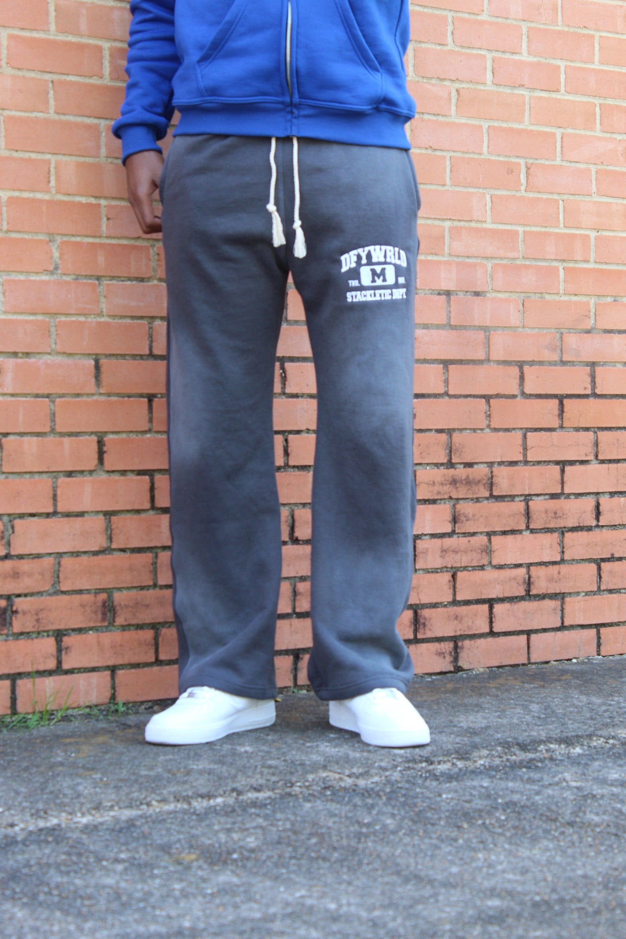 STACKLETIC “GREY” SWEATS